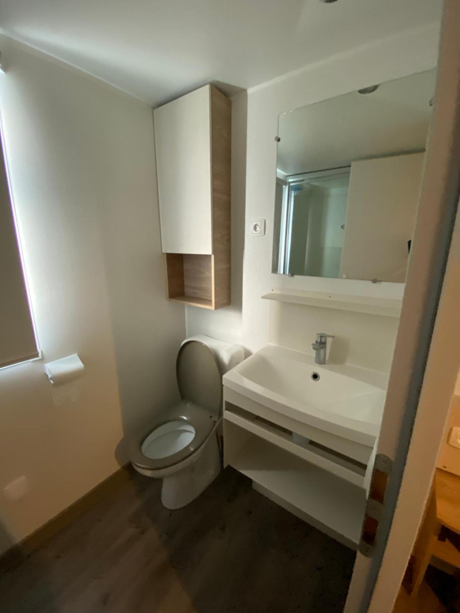 Mobhilomme La Carabasse Hotel Виас Екстериор снимка