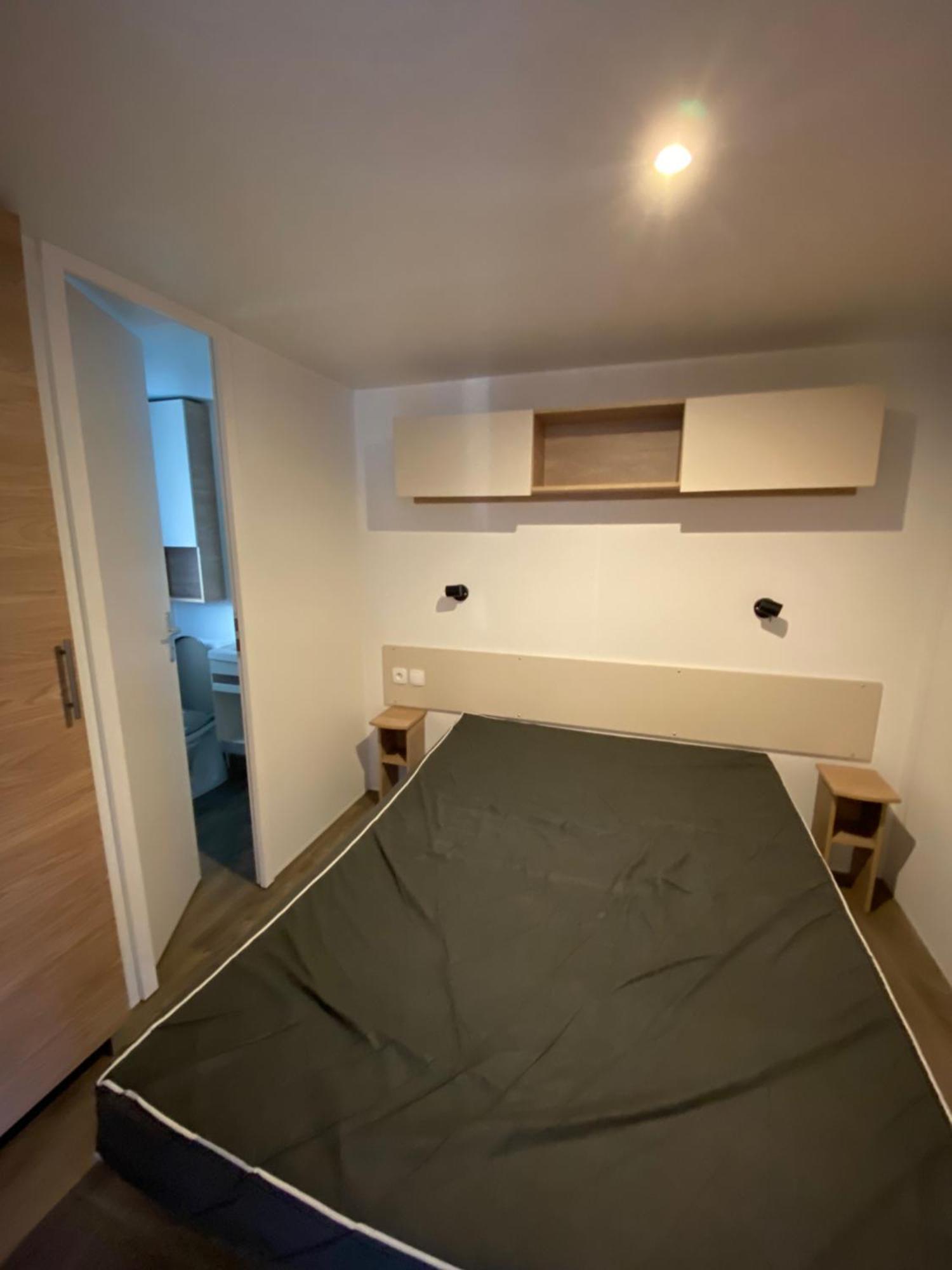 Mobhilomme La Carabasse Hotel Виас Екстериор снимка